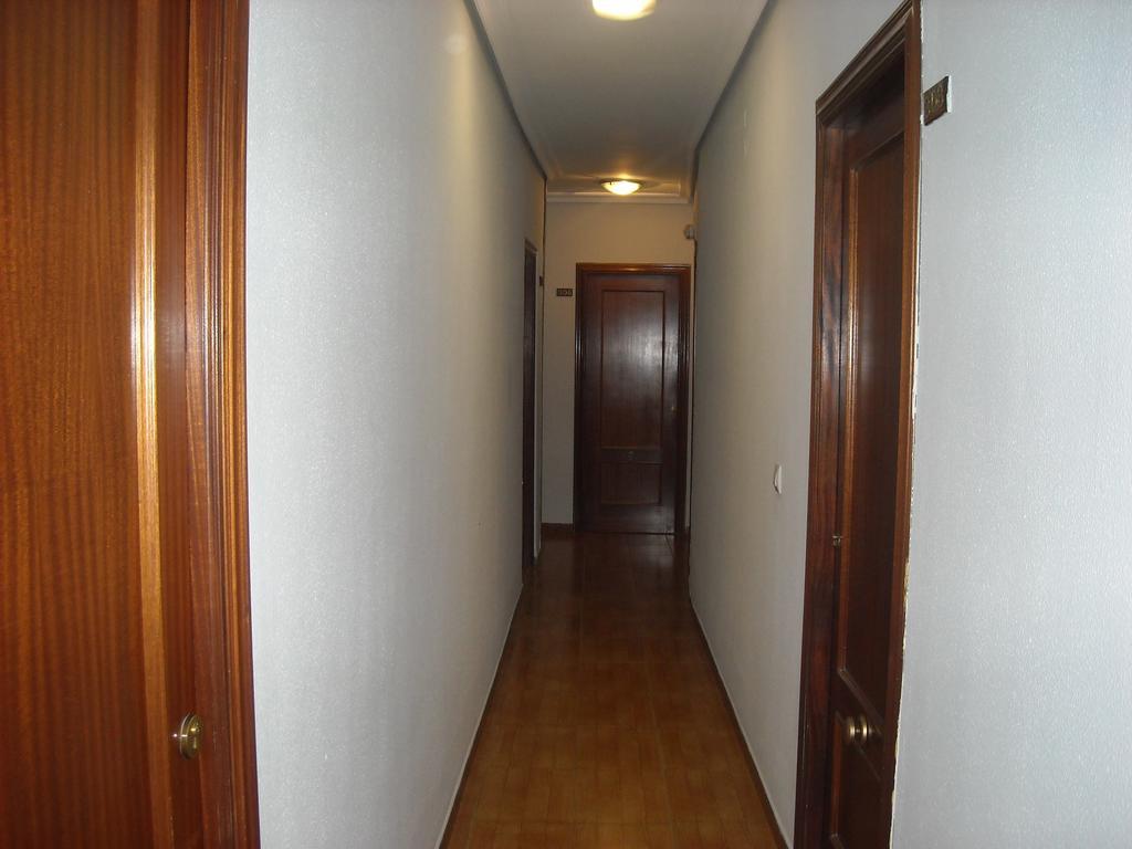 Hostal Residencia Avenida クエンカ エクステリア 写真